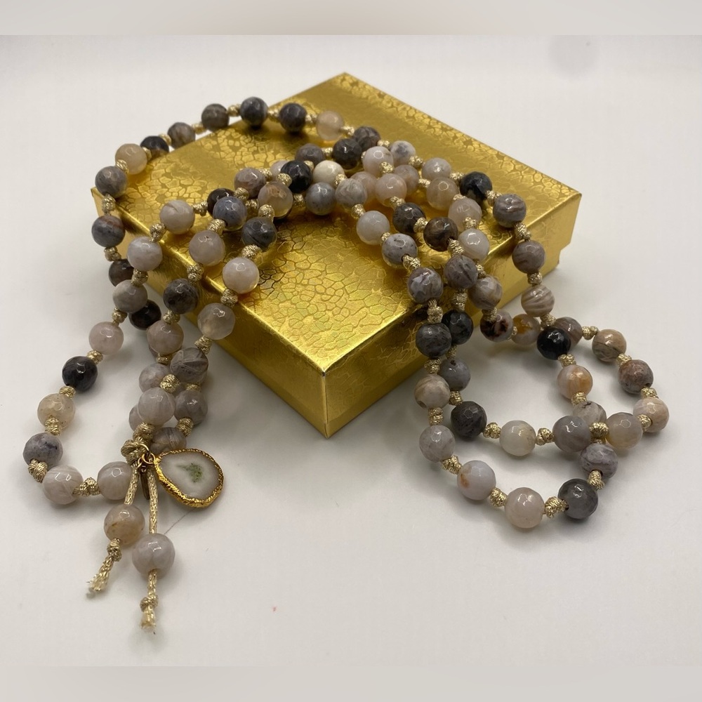 🖤🩶Host Pick🩶🖤 Chan Luu Solar Quartz Charm Opal Necklace - Picture 8 of 17